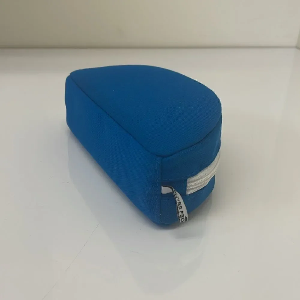 Oliver Peoples Blue Zippered Sunglasses Case with Cloth Dust-bag
